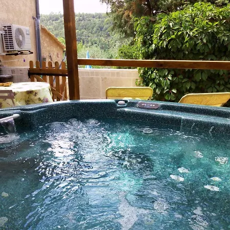 Les Lauriers Roses *